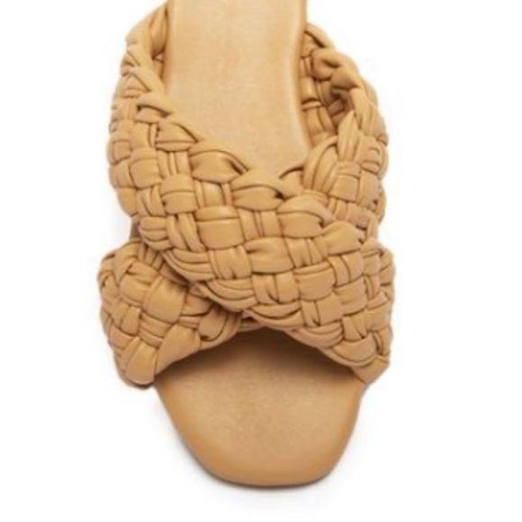 !! NEW !! Braided Slide Sandals in Tan Nude - Picture 3 of 5